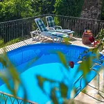 בית נופש Sirotnjak 1 By Interhome לובראן